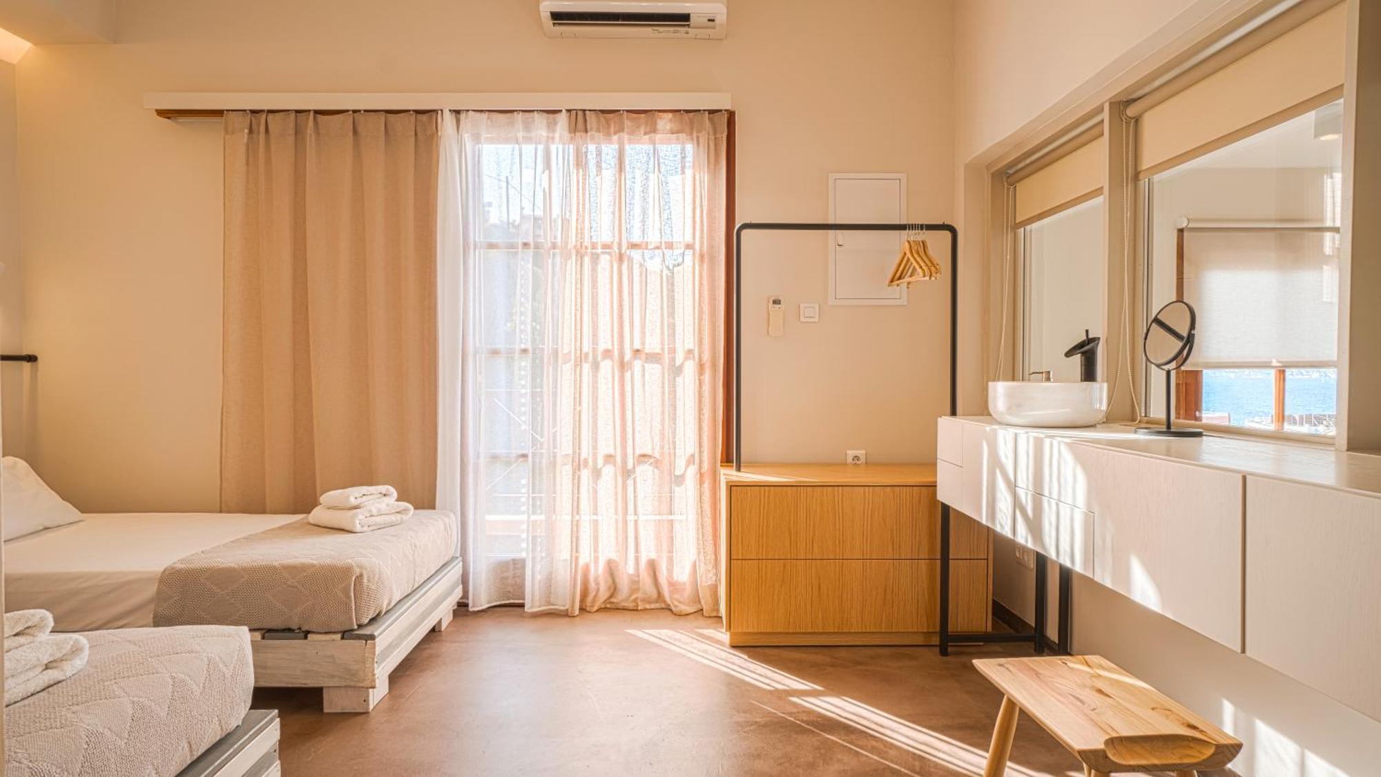 Avra Apartments Kalyves Bilik gambar
